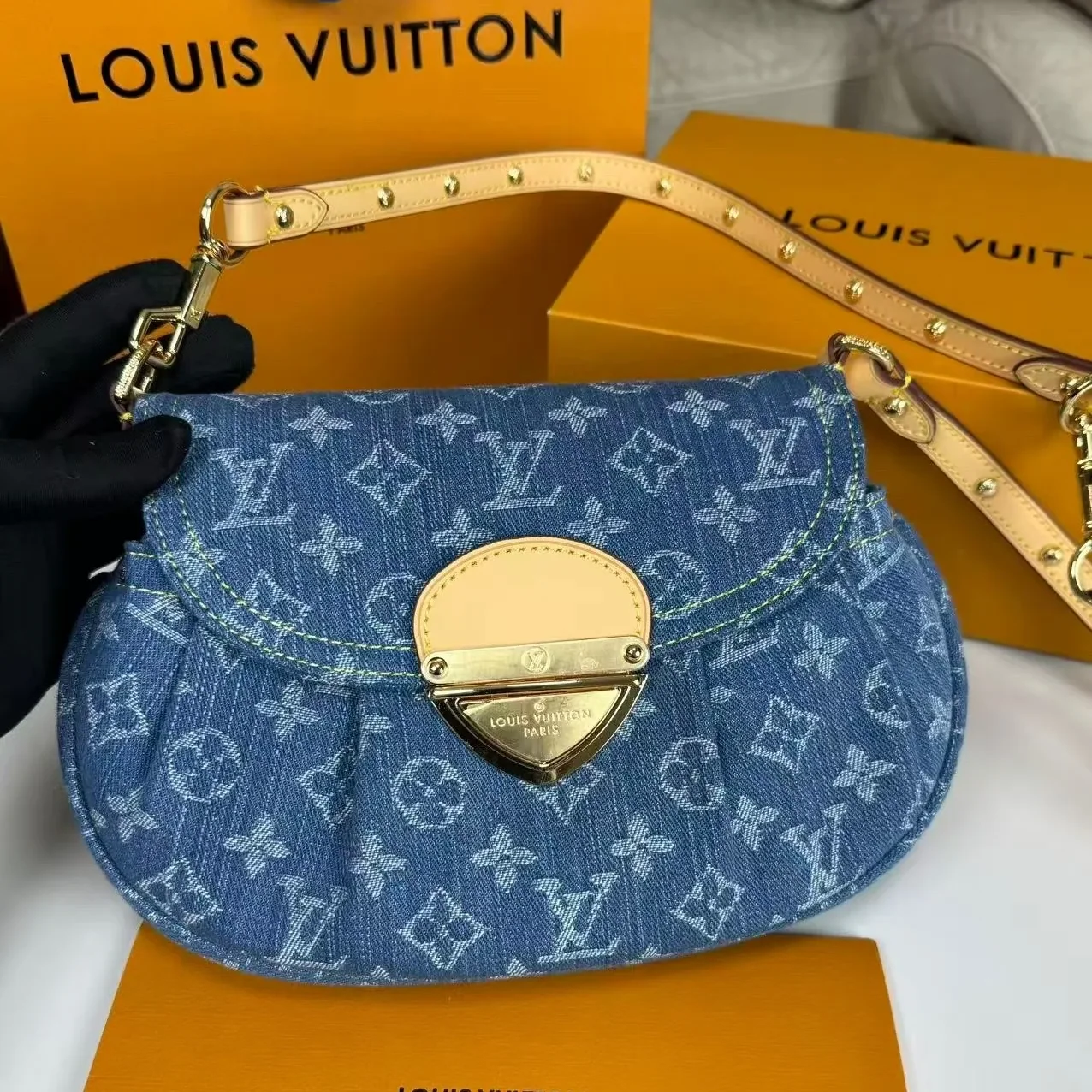 Louis Vuitton Sunset Shoulder Bag in Blue Denim Gold Hardware Louis Vuitton Sunset Shoulder Bag in Blue Denim Gold Hardware