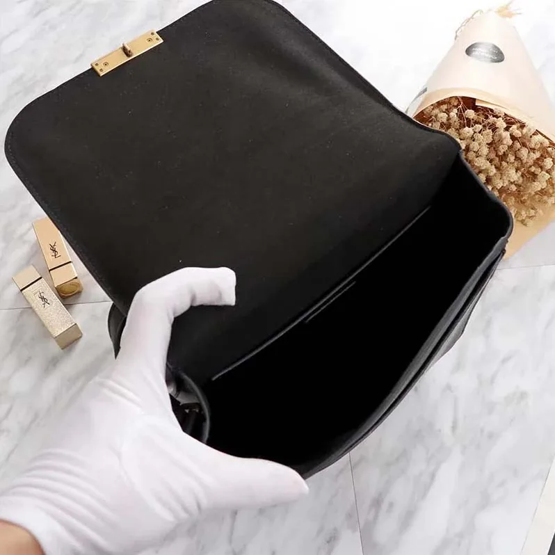 Saint Laurent YSL Betty Satchel in Smooth Leather for Women in Black Saint Laurent YSL Betty Satchel in Smooth Leather for Women in Black