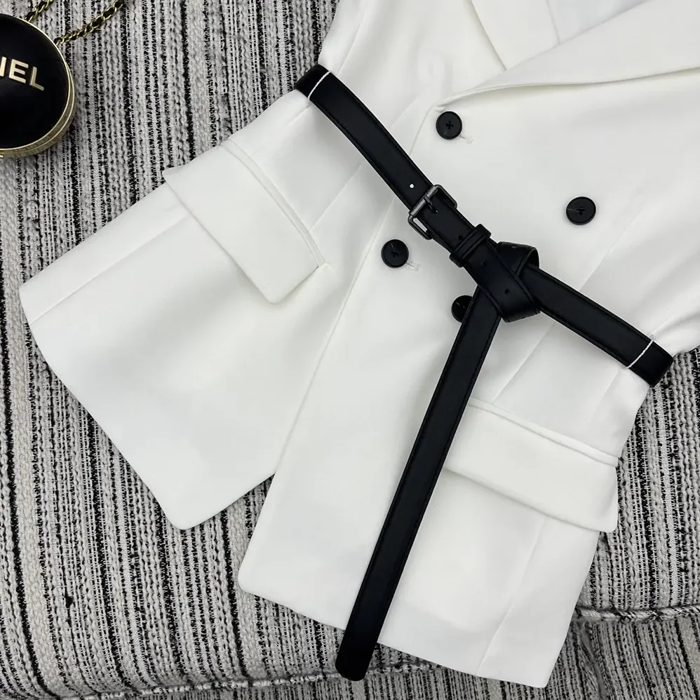 Dior Asymmetric Short-Sleeved Jacket with Belt Ecru Virgin Wool and Silk Grain de Poudre for Women Dior Asymmetric Short-Sleeved Jacket with Belt Ecru Virgin Wool and Silk Grain de Poudre for Women