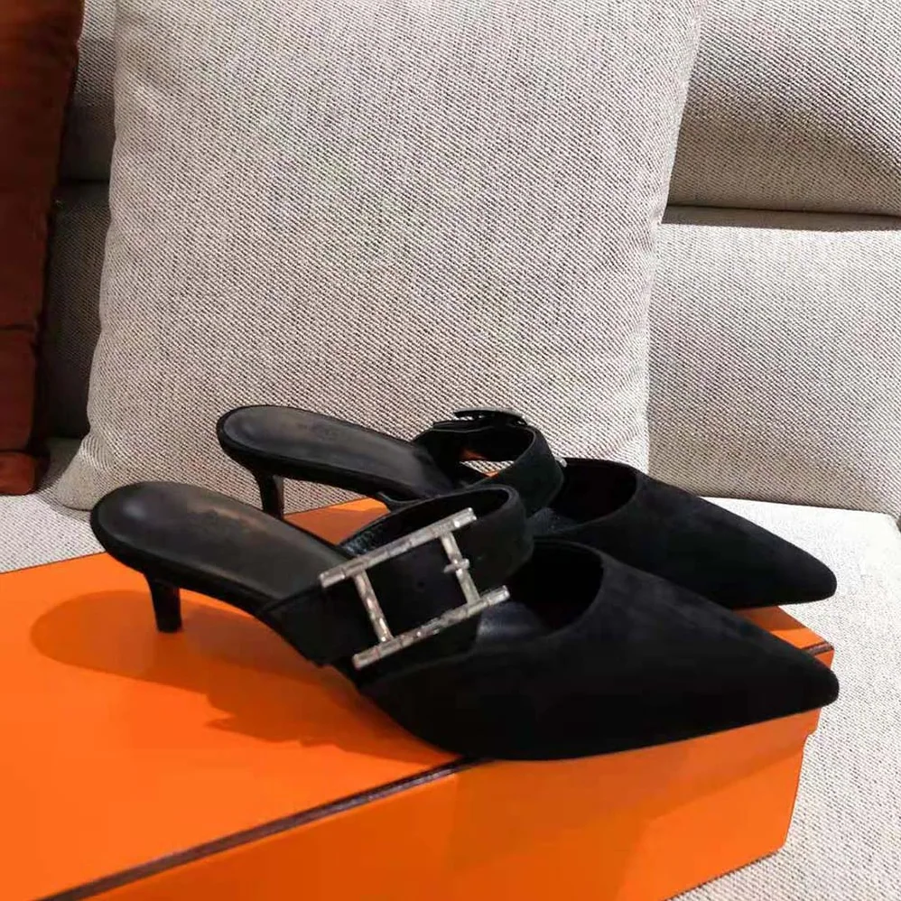 Hermes Blink Mule Mule in Suede Goatskin for Women in Black