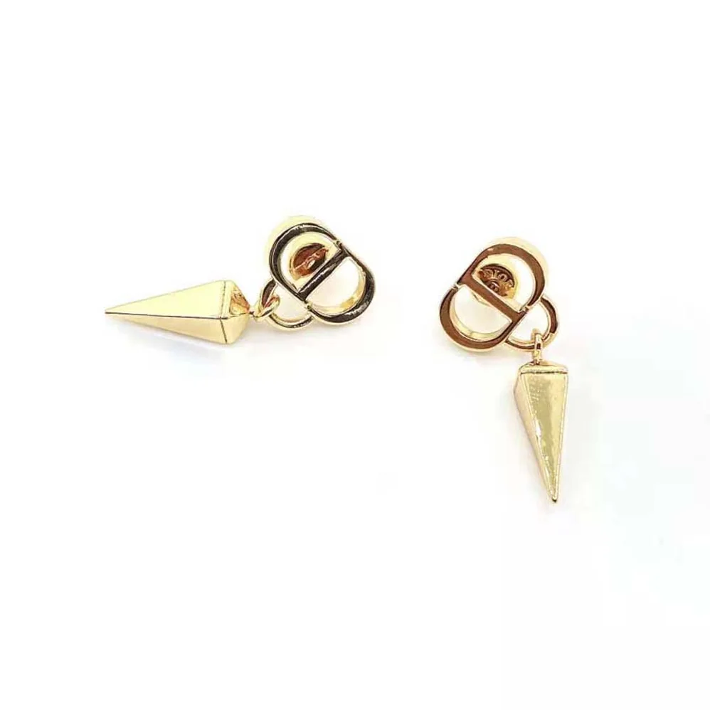 Dior Petit CD Earrings Gold for Women in Finish Metal Dior Petit CD Earrings Gold for Women in Finish Metal