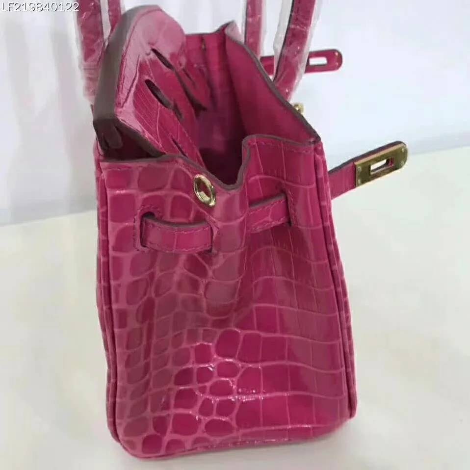 Hermes Birkin 30 Bag in Alligator Leather with Gold Hardware in Pink
