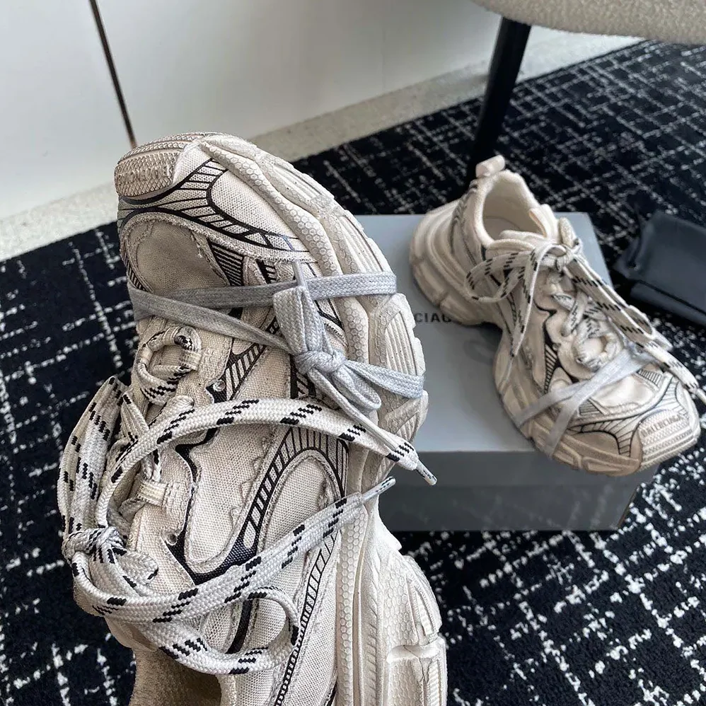 Balenciaga 3XL Sneaker in Beige Mesh and Polyurethane for Unisex
