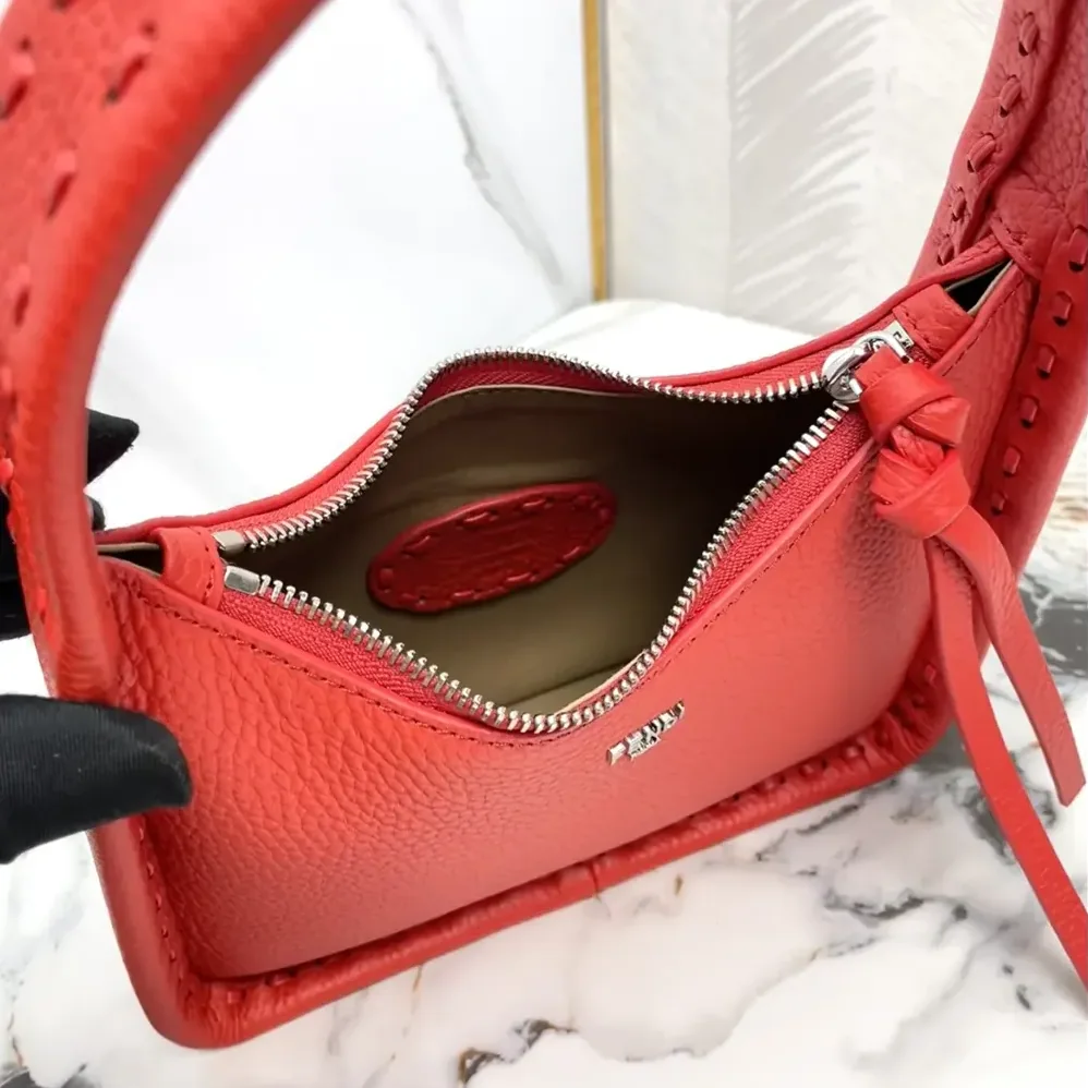 Fendi Mini Fendessence Small Red Selleria Bag with 264 Hand for Women in sewn Topstitches Fendi Mini Fendessence Small Red Selleria Bag with 264 Hand for Women in sewn Topstitches