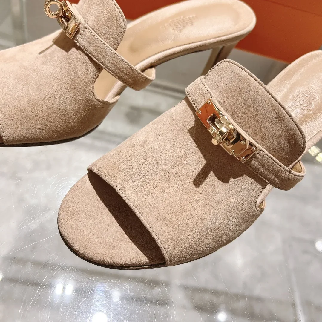 Hermes Cute Sandal Beige Hermes Cute Sandal Beige