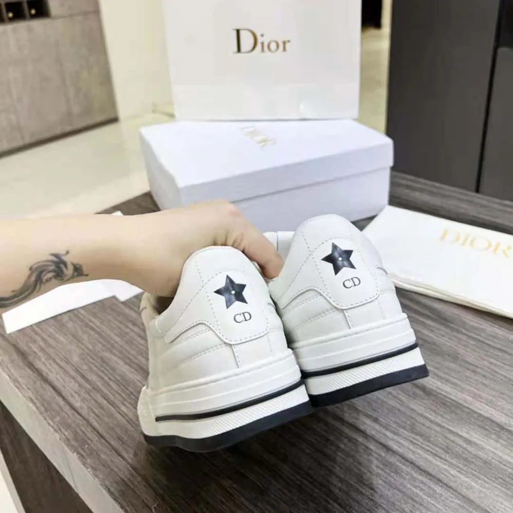 Dior D for Women in Freeway Sneaker White Calfskin Dior D for Women in Freeway Sneaker White Calfskin