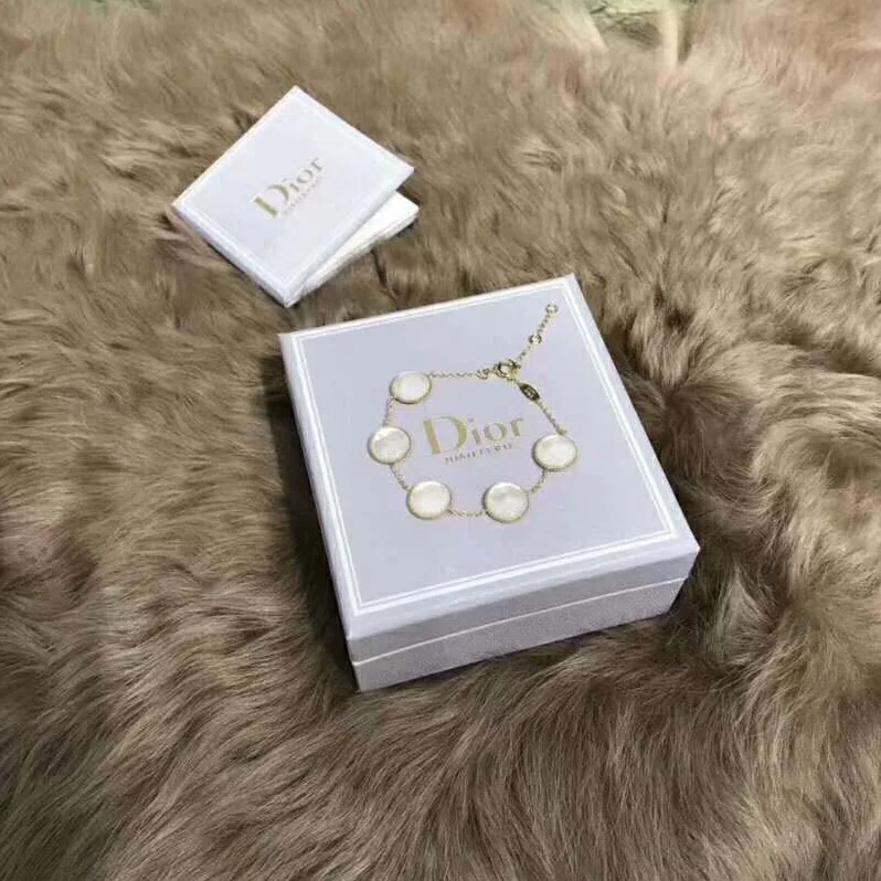 Dior Rose Des Vents Bracelet 18K Yellow Gold Diamonds Mother-of for Women in Pearl Dior Rose Des Vents Bracelet 18K Yellow Gold Diamonds Mother-of for Women in Pearl