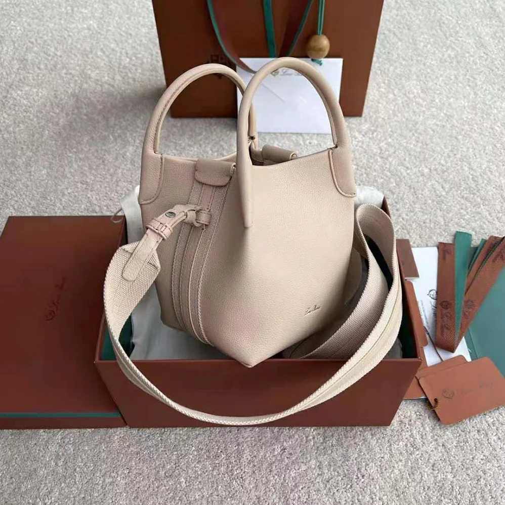 Loro Piana Micro Bale Bag in Calfskin Leather for Women in Pink Loro Piana Micro Bale Bag in Calfskin Leather for Women in Pink