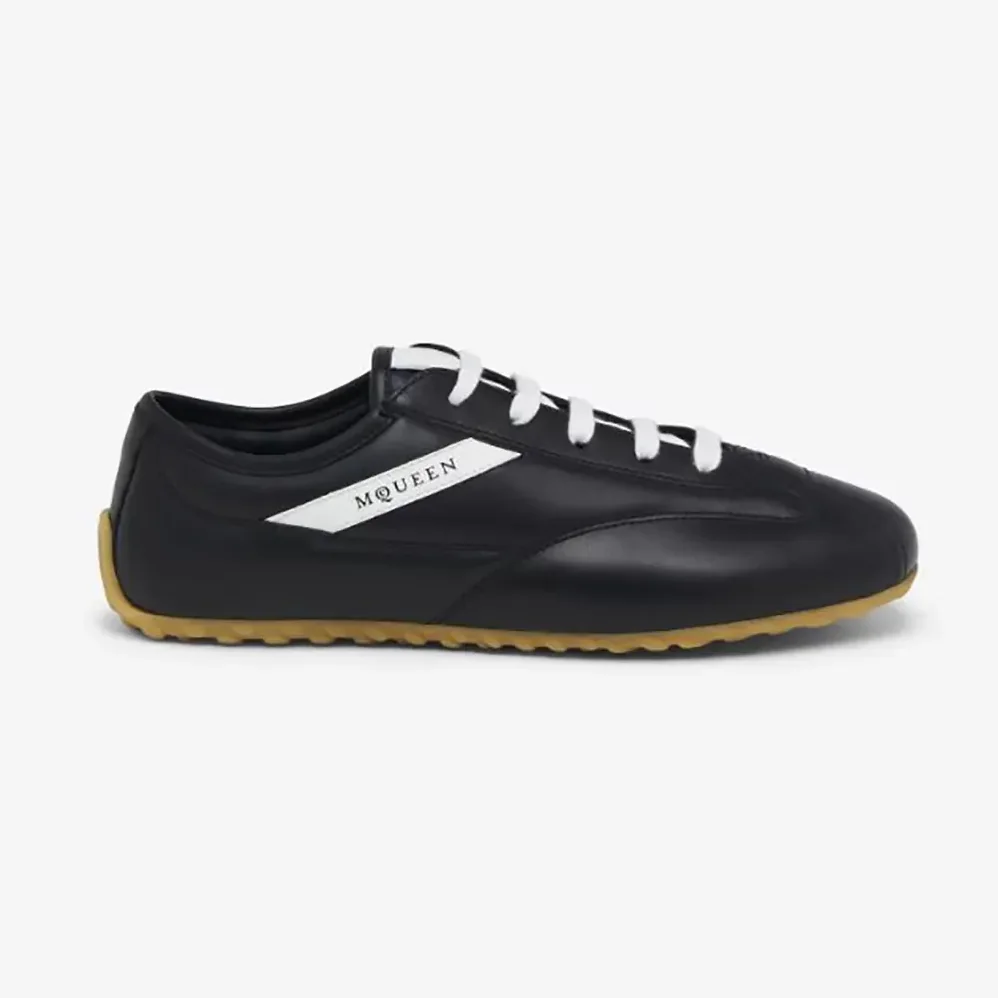 Alexander Mcqueen Boxe Sneaker in Black for Unisex Alexander Mcqueen Boxe Sneaker in Black for Unisex