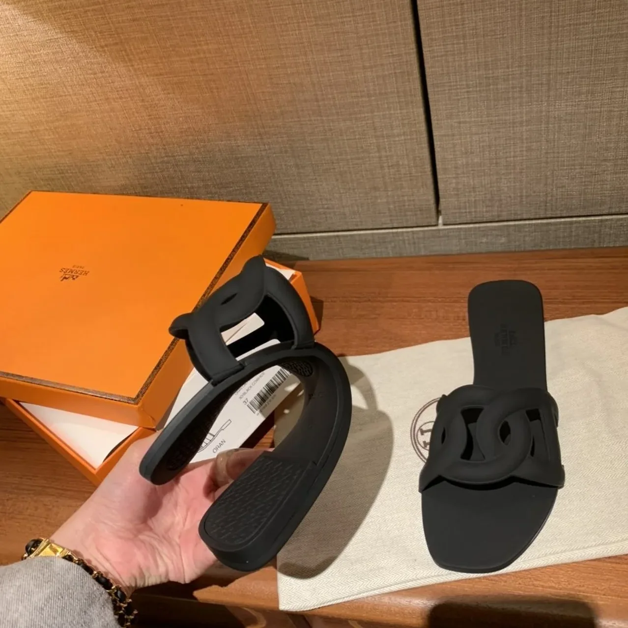 Hermes Aloha Sandal Black , Shoes for Women