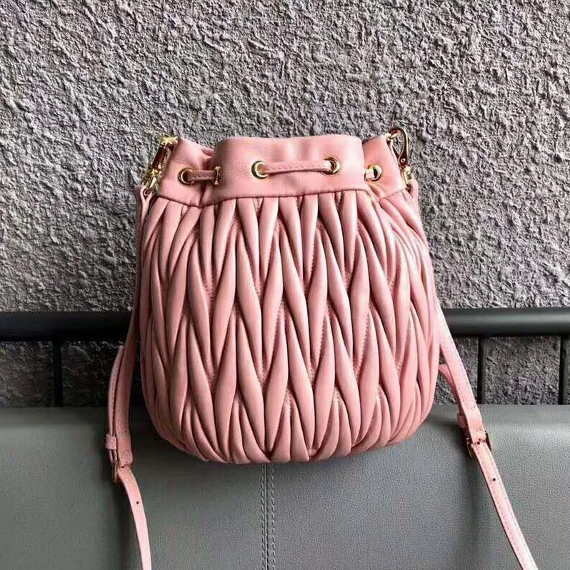 Miu Miu Matelasse Leather Bag for Women in Pink Miu Miu Matelasse Leather Bag for Women in Pink