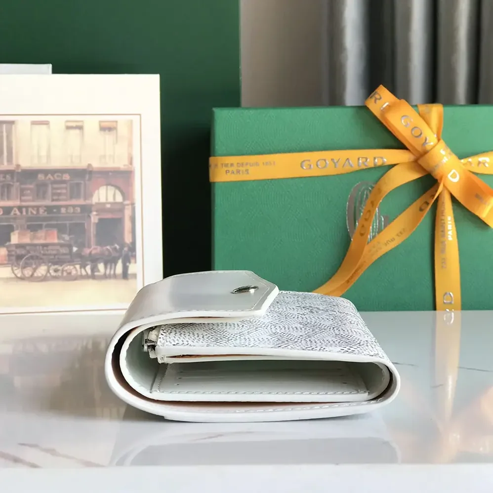 Goyard Saint Gabrie Wallet for Unisex in White Goyard Saint Gabrie Wallet for Unisex in White