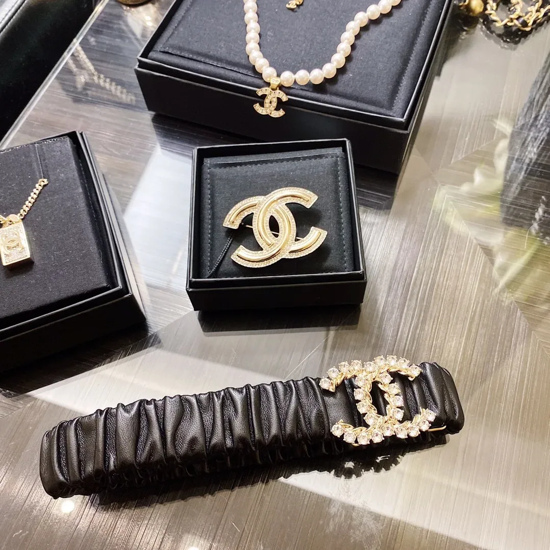 Chanel Twinkle Stone Interlocking C Buckle Belt Black Chanel Twinkle Stone Interlocking C Buckle Belt Black