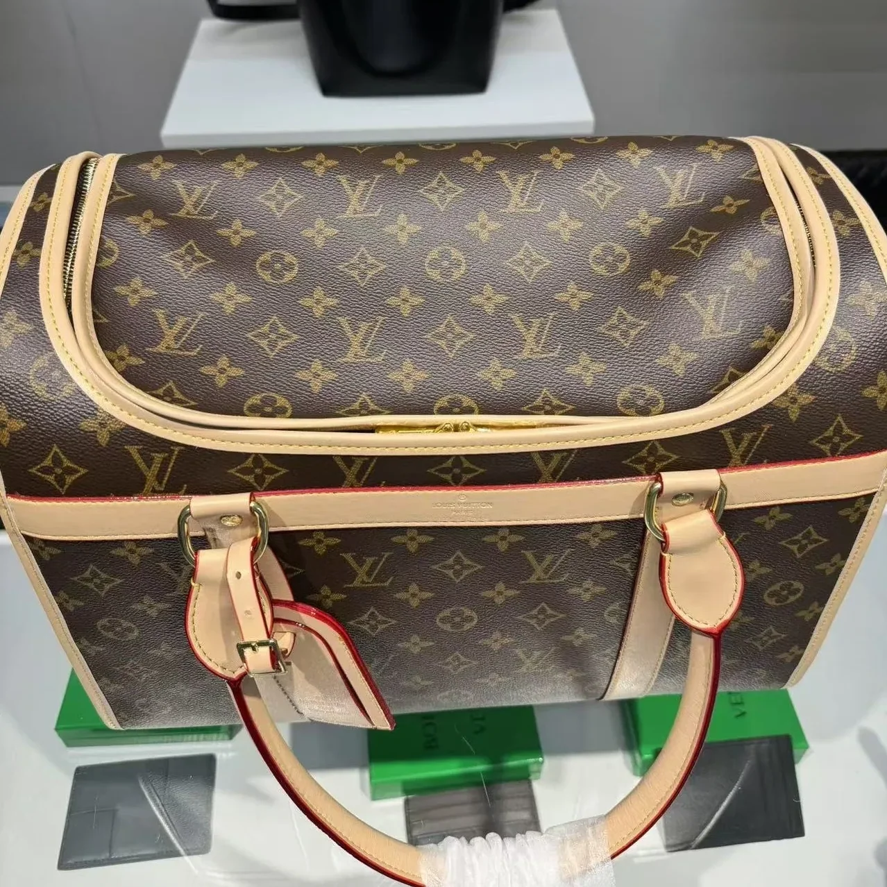 Louis Vuitton Dog Carrier 40 Bag Brown 17,/
