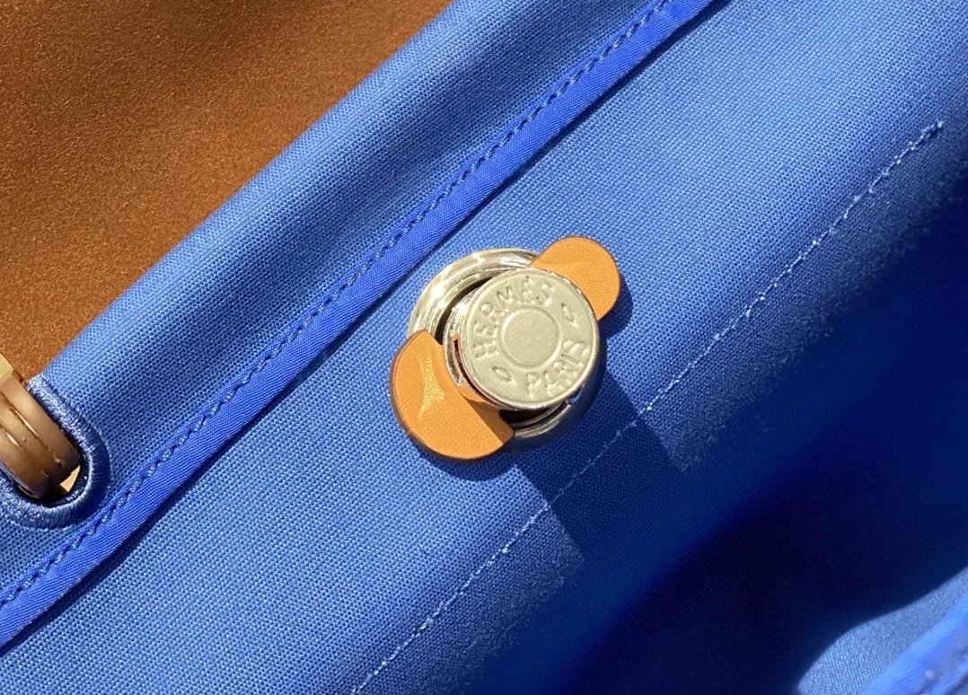Hermes Herbag Zip Bag Blue, Silver Toned Hardware Bag Hermes Herbag Zip Bag Blue, Silver Toned Hardware Bag