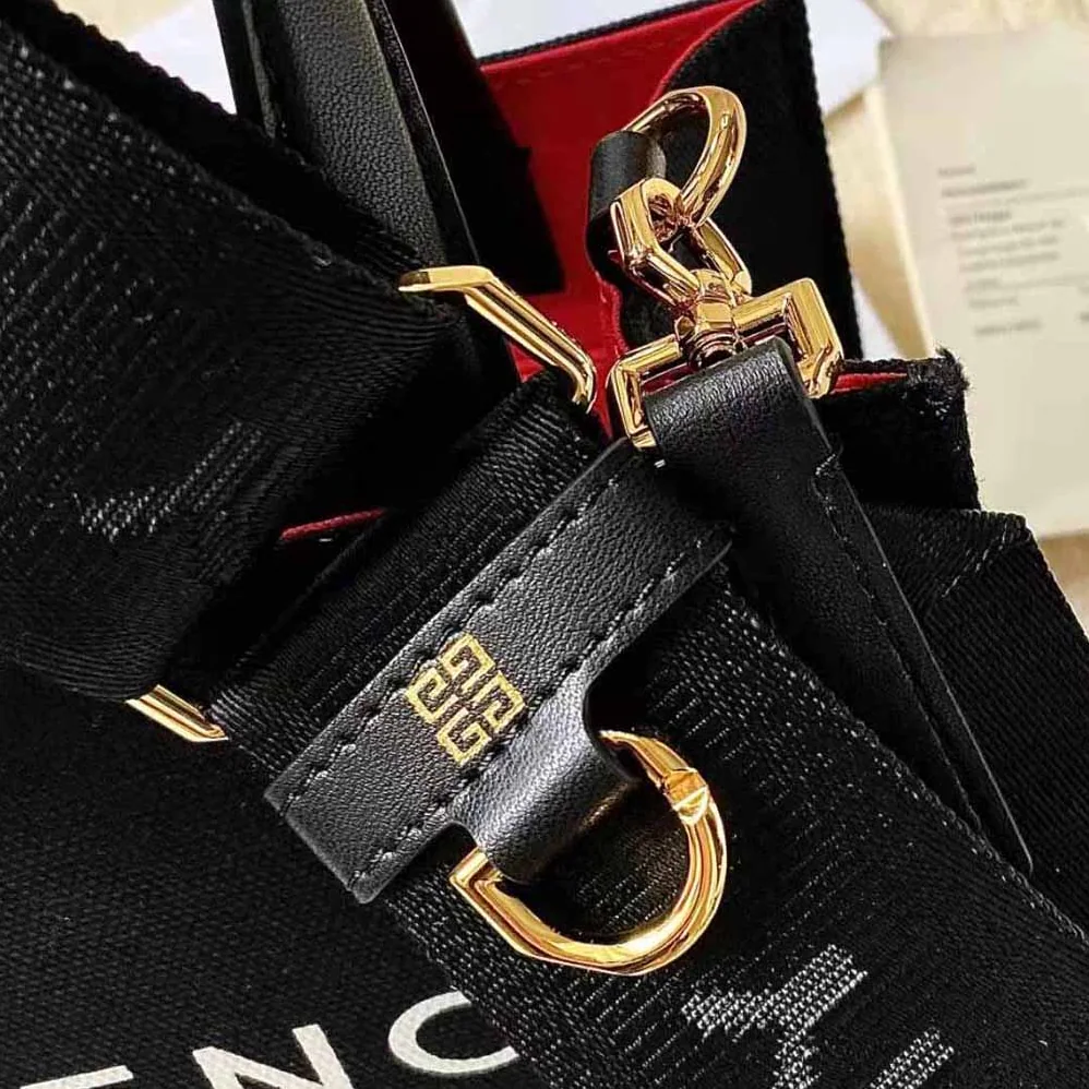 Givenchy Mini G Tote Shopping Bag in Canvas for Women in Black Givenchy Mini G Tote Shopping Bag in Canvas for Women in Black