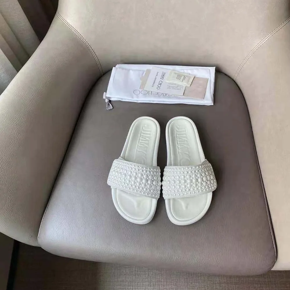 Jimmy Choo Fitz/F White Canvas and Leather Pool Slides with Pearls for Women Jimmy Choo Fitz/F White Canvas and Leather Pool Slides with Pearls for Women