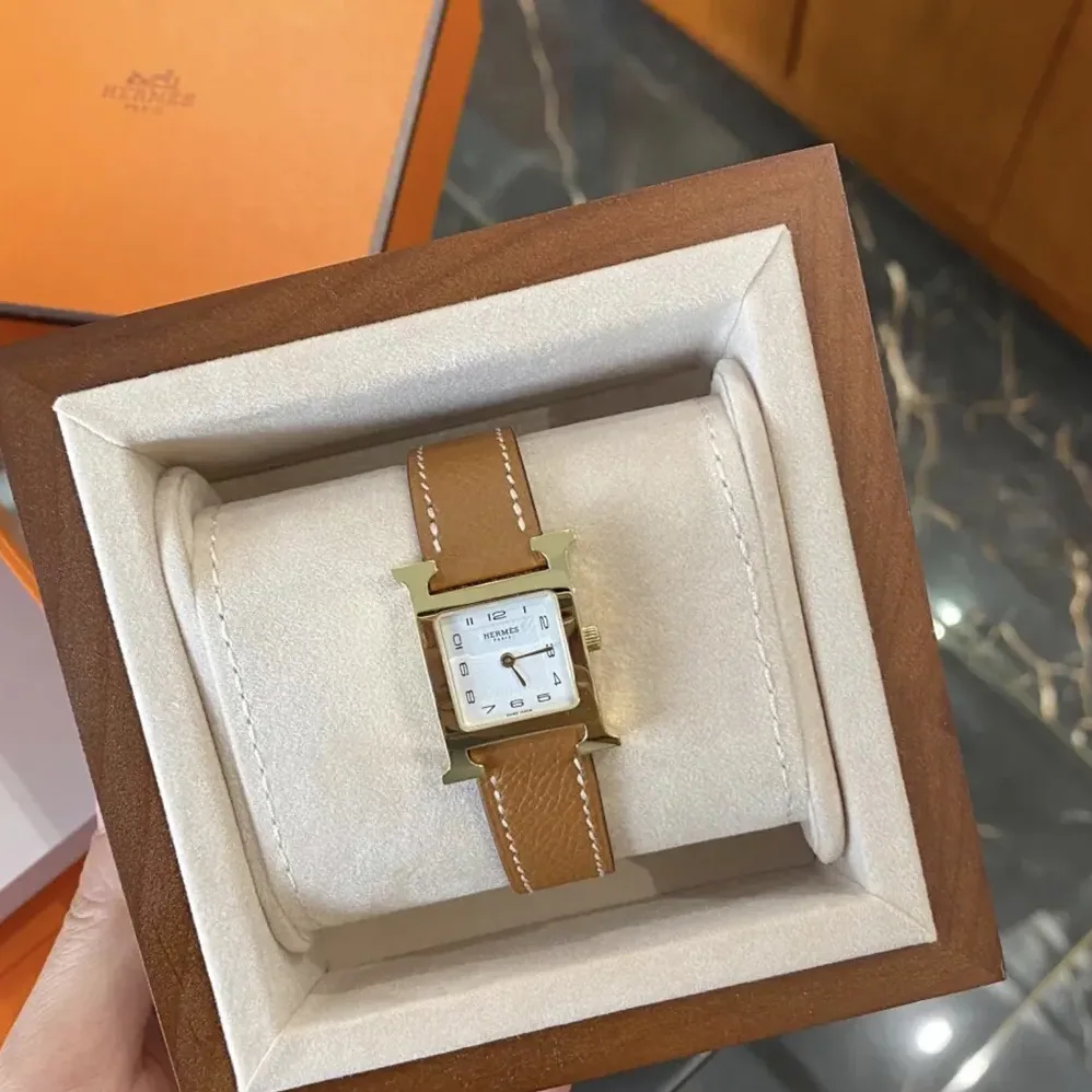 Hermes Heure H Watch Mini Model 21 mm for Women in Brown