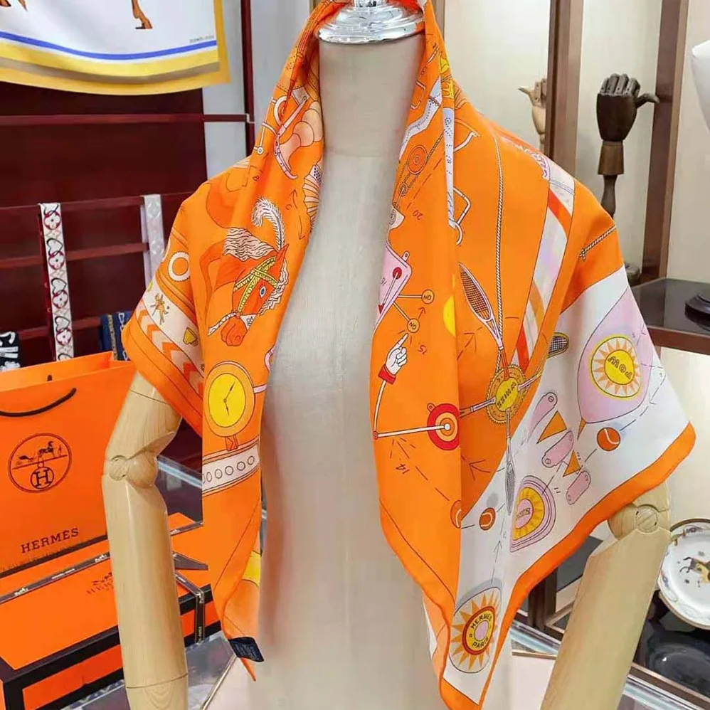 Hermes Tea for Two Scarf 90 in Silk Twill with Hand-Rolled Edges for Women in Orange Hermes Tea for Two Scarf 90 in Silk Twill with Hand-Rolled Edges for Women in Orange