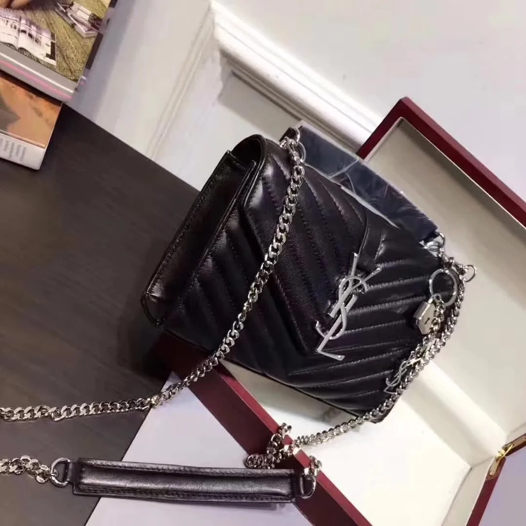 Saint Laurent College Medium In Matelasse Leather in Black
