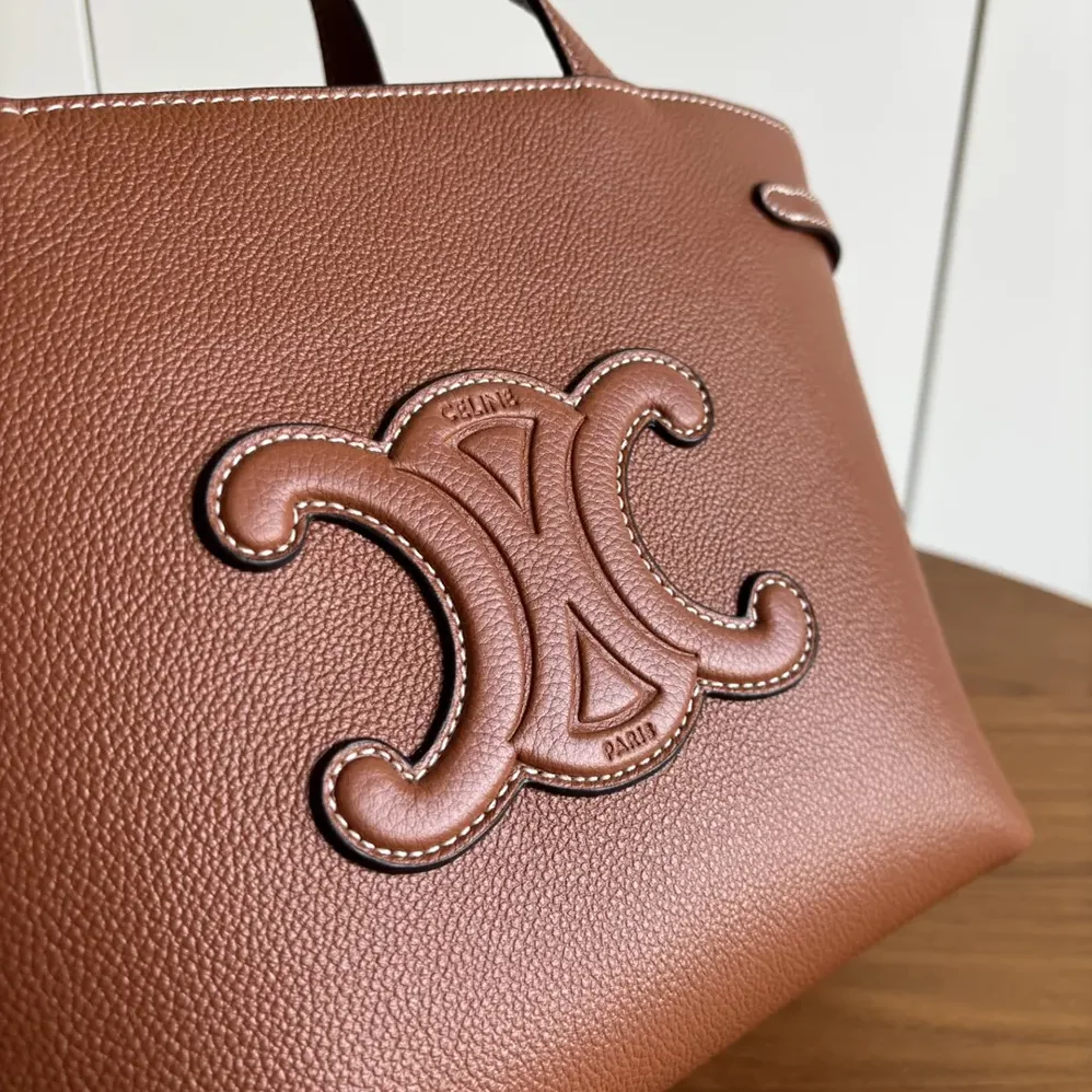 Celine Mini Cabas Anais Cuir Triomphe in Grained Calfskin for Unisex in Brown Celine Mini Cabas Anais Cuir Triomphe in Grained Calfskin for Unisex in Brown
