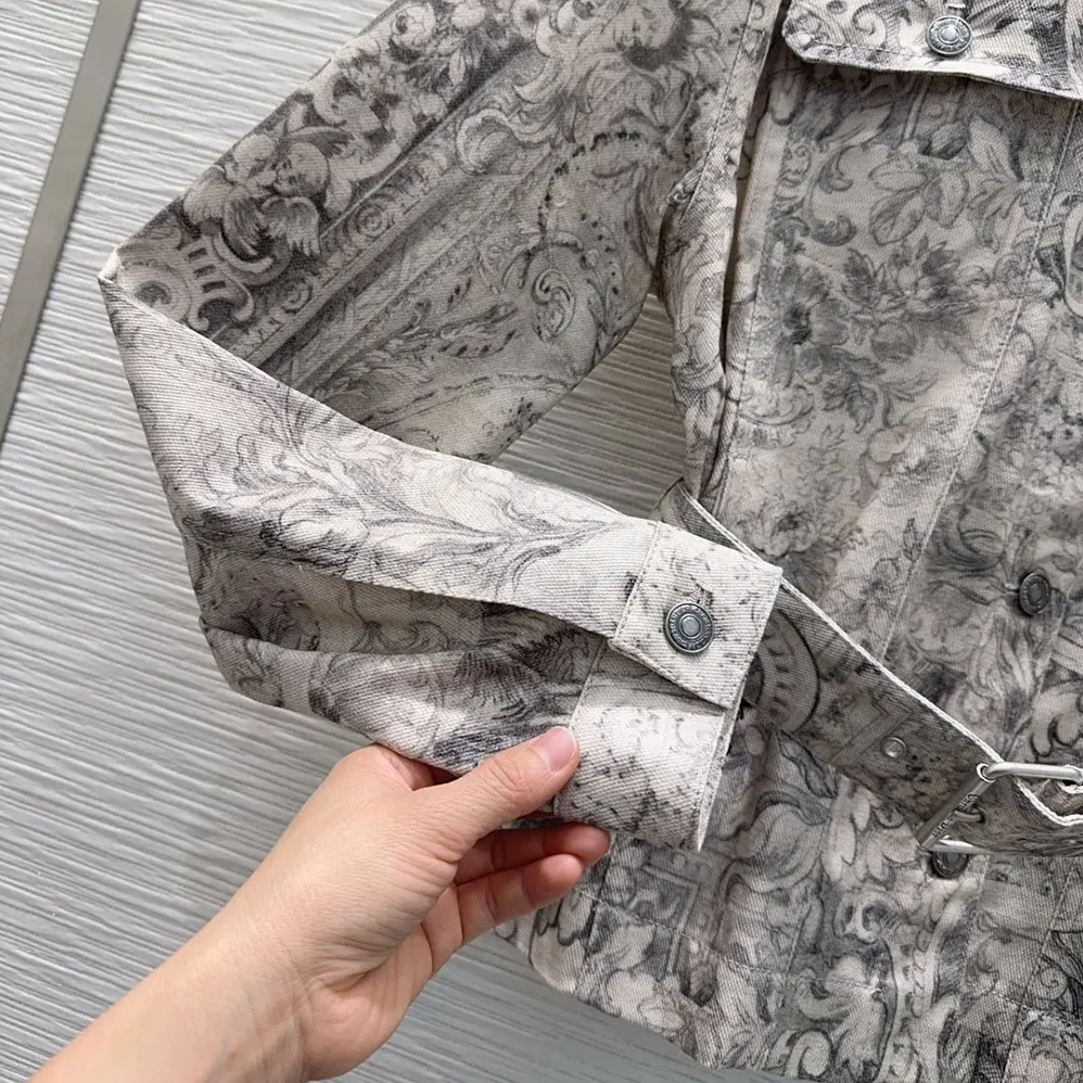 Dior Belted Jacket Beige Dior Barocco Cotton for Women in Linen Denim Dior Belted Jacket Beige Dior Barocco Cotton for Women in Linen Denim