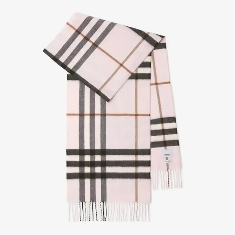 Burberry Check Cashmere Scarf for Unisex in Pink Burberry Check Cashmere Scarf for Unisex in Pink