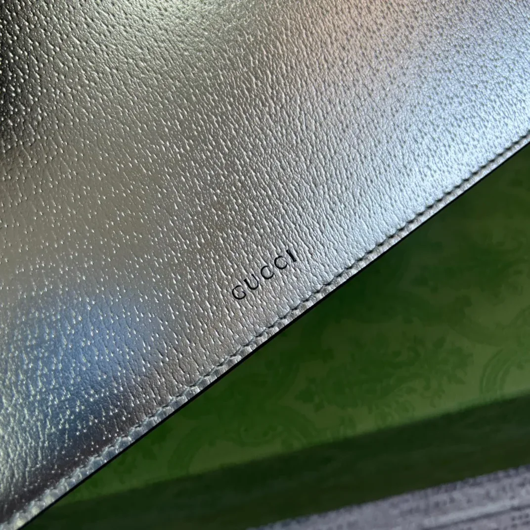 Gucci Dionysus Small Shoulder Bag Silver Gucci Dionysus Small Shoulder Bag Silver