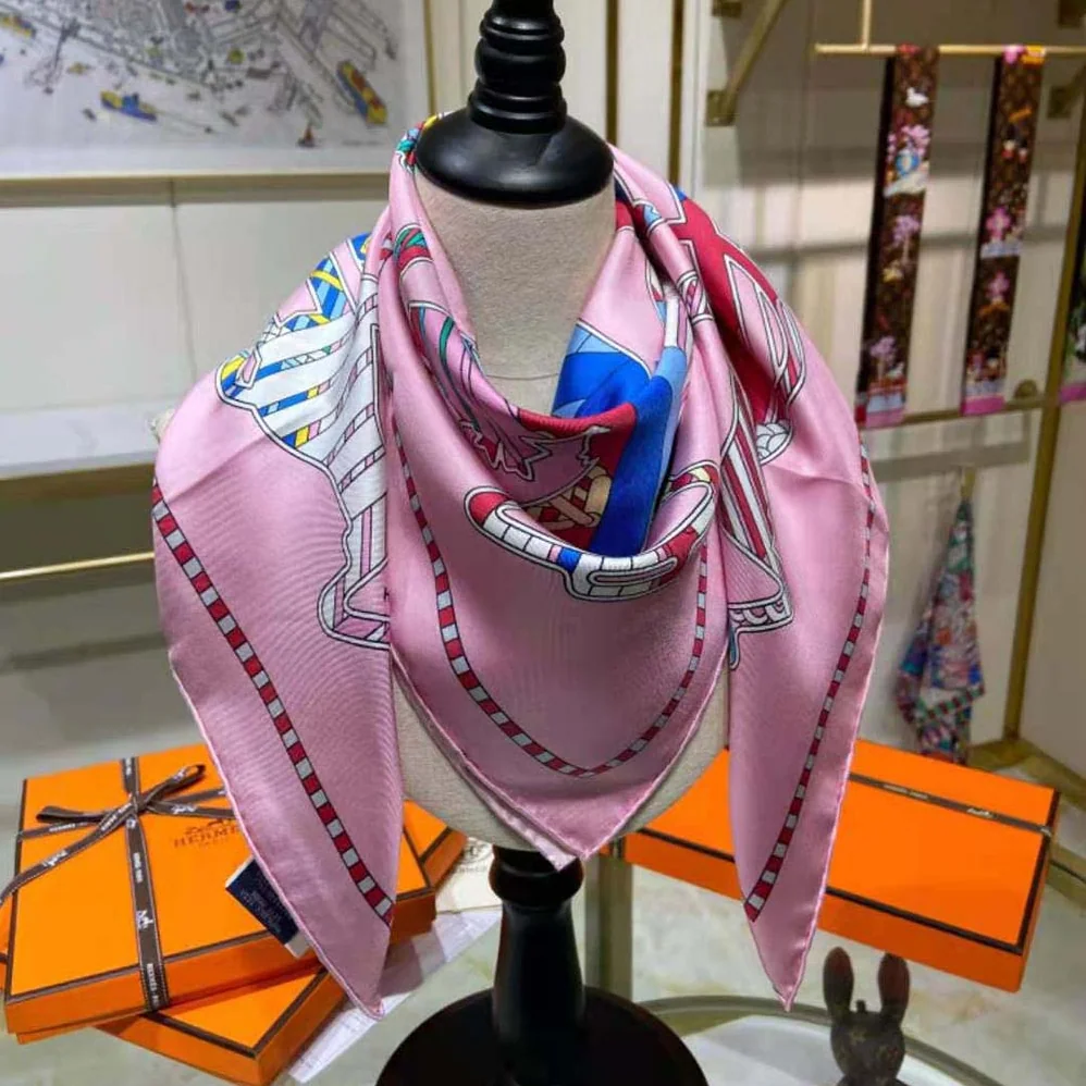 Hermes Tatersale En Zigzag Scarf 45 in Silk Twill for Women in Pink Hermes Tatersale En Zigzag Scarf 45 in Silk Twill for Women in Pink