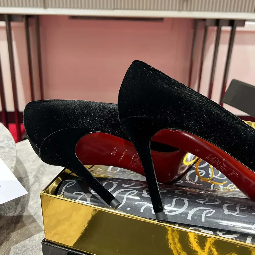 Christian Louboutin Kate 85 mm Pumps Veau Velours for Women in Black Christian Louboutin Kate 85 mm Pumps Veau Velours for Women in Black