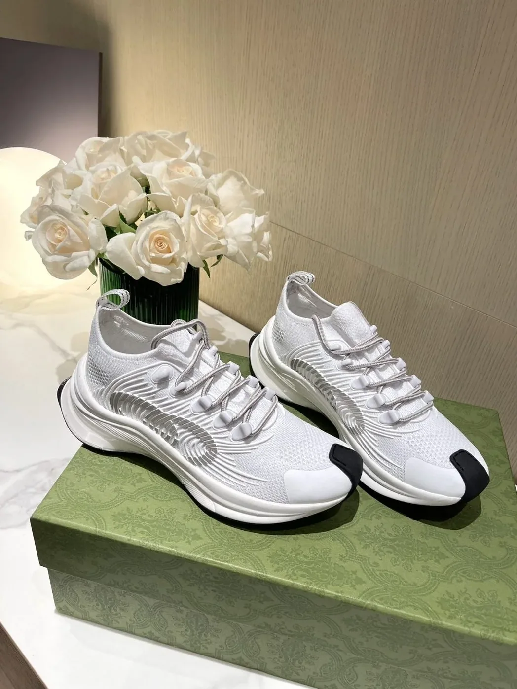 Gucci Run Sneaker White for Men Gucci Run Sneaker White for Men
