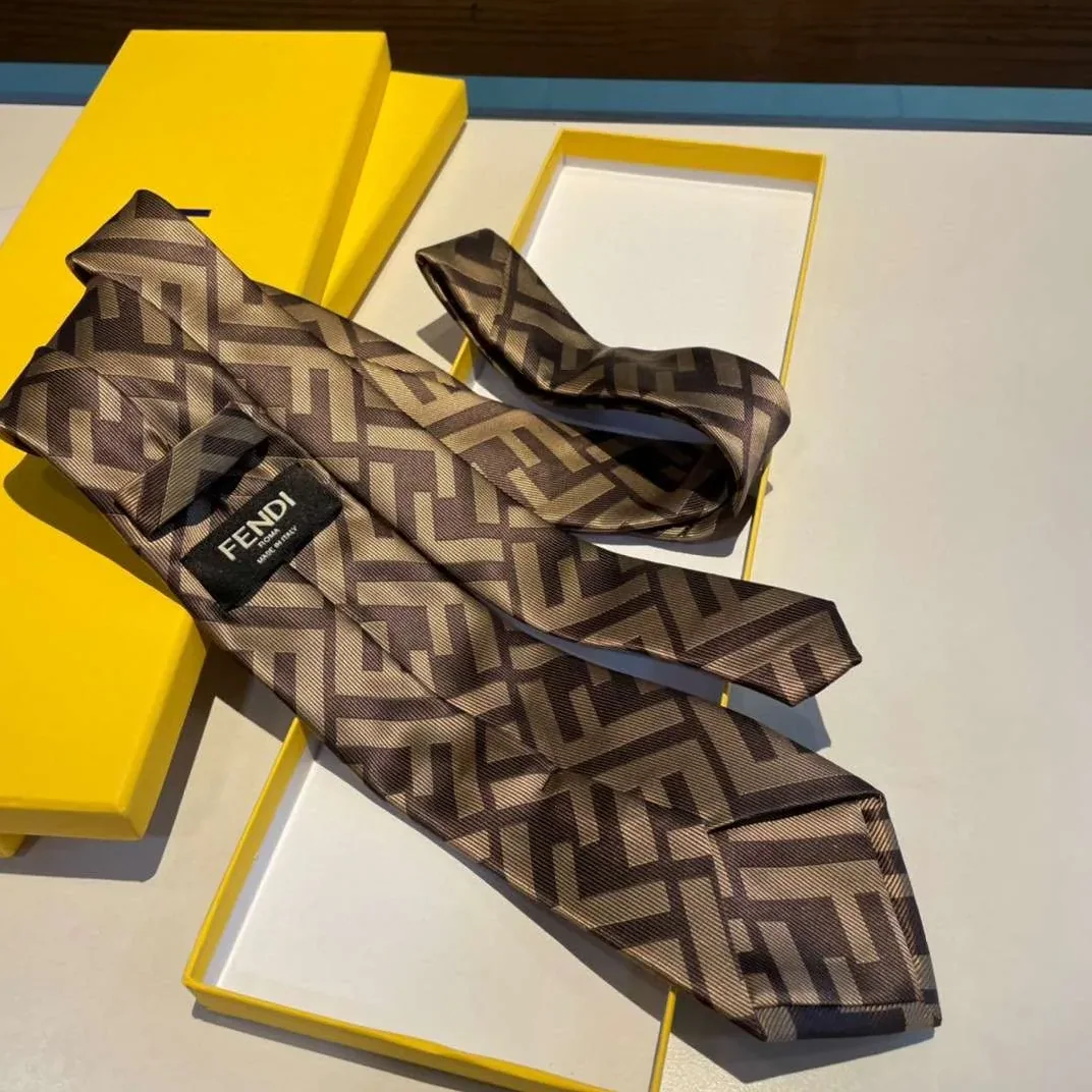 Fendi FF Logo Silk Tie in Navy and Beige