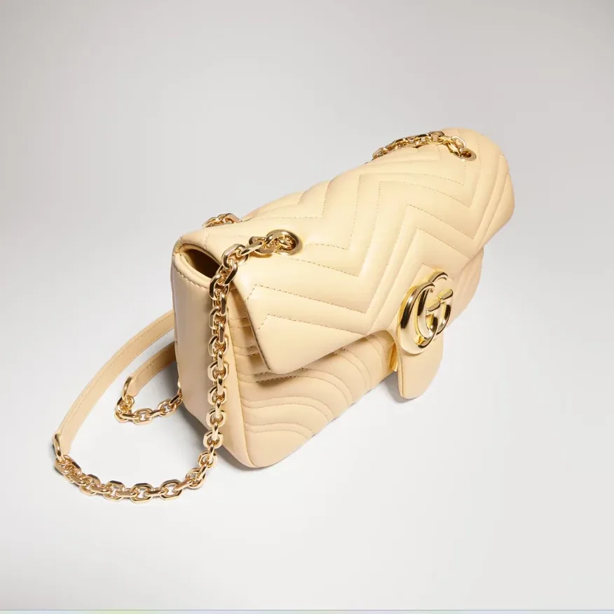Gucci Marmont Medium Shoulder Bag in Light Yellow Gold Hardware Gucci Marmont Medium Shoulder Bag in Light Yellow Gold Hardware