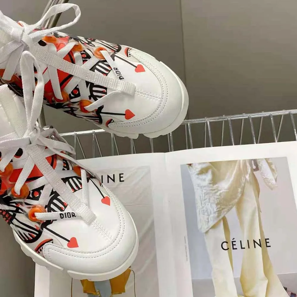 Dior D-Connect Sneaker White Technical Fabric with Red and Black Cupidon Print for Women Dior D-Connect Sneaker White Technical Fabric with Red and Black Cupidon Print for Women