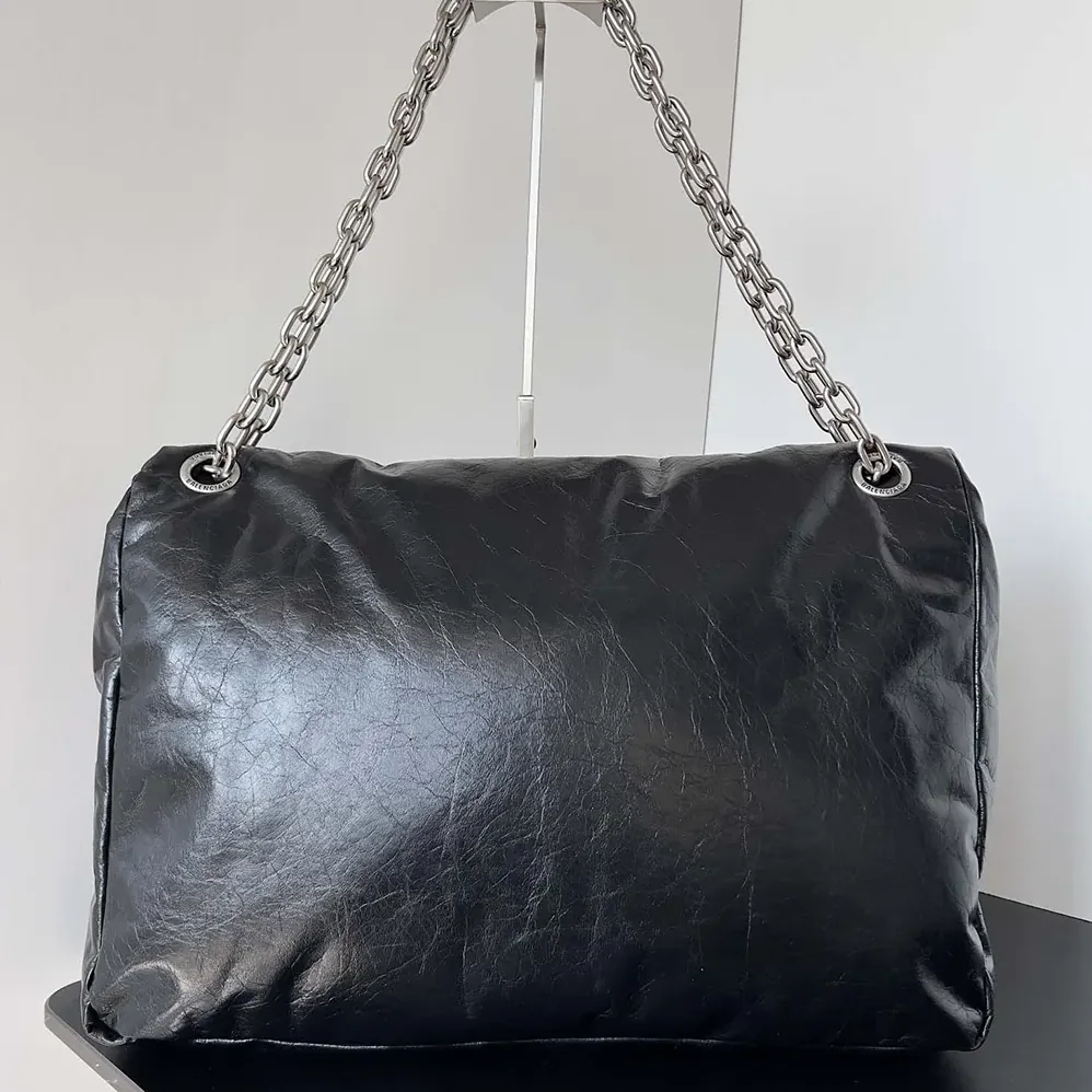 Balenciaga Monaco Large Chain Bag for Women in Black Balenciaga Monaco Large Chain Bag for Women in Black