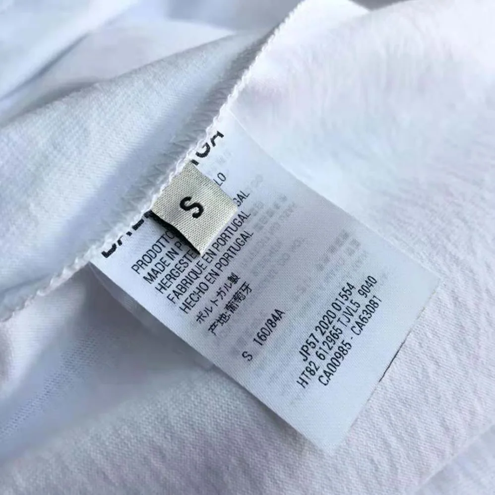 Balenciaga I Love U Medium Fit T-shirt in White Vintage Jersey for Men Balenciaga I Love U Medium Fit T-shirt in White Vintage Jersey for Men