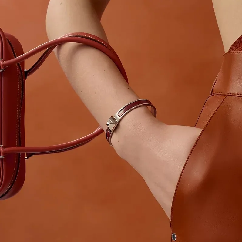 Hermes Mini Clic Medor Bracelet Myrtille Silver Hardware Hermes Mini Clic Medor Bracelet Myrtille Silver Hardware