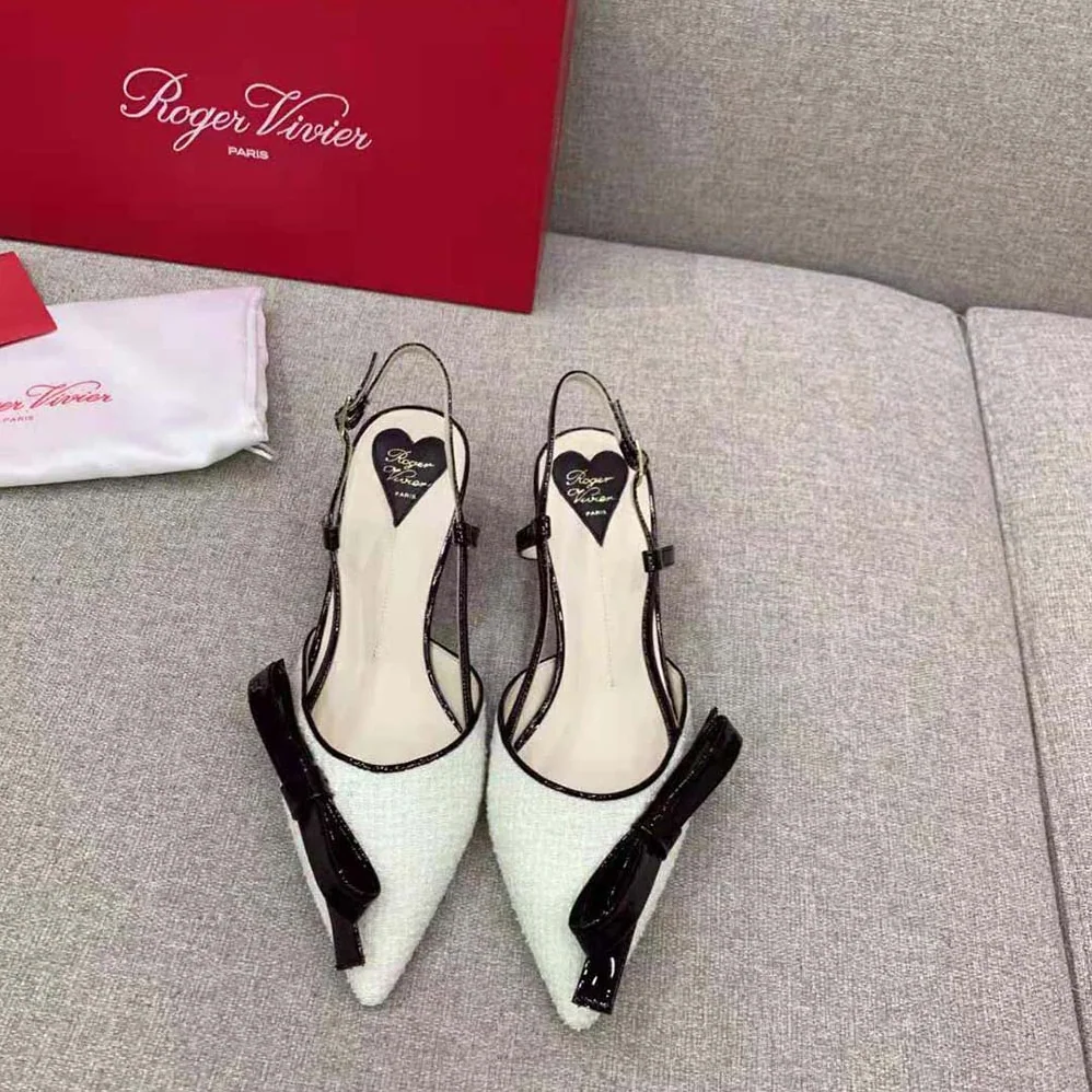 Roger Vivier Virgule Bow Slingback Pumps in Fabric for Women in White Roger Vivier Virgule Bow Slingback Pumps in Fabric for Women in White