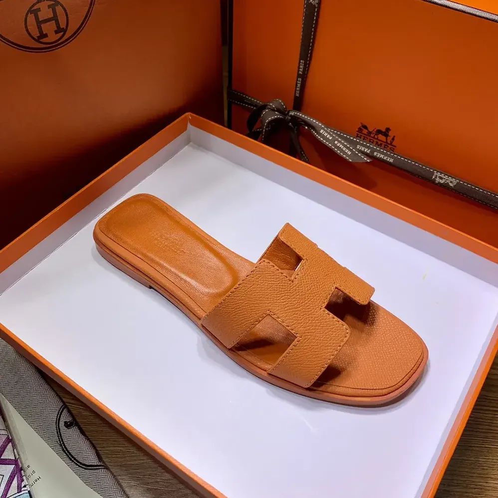 Hermes Oran Sandal-Orange H202272Z for Women Hermes Oran Sandal-Orange H202272Z for Women