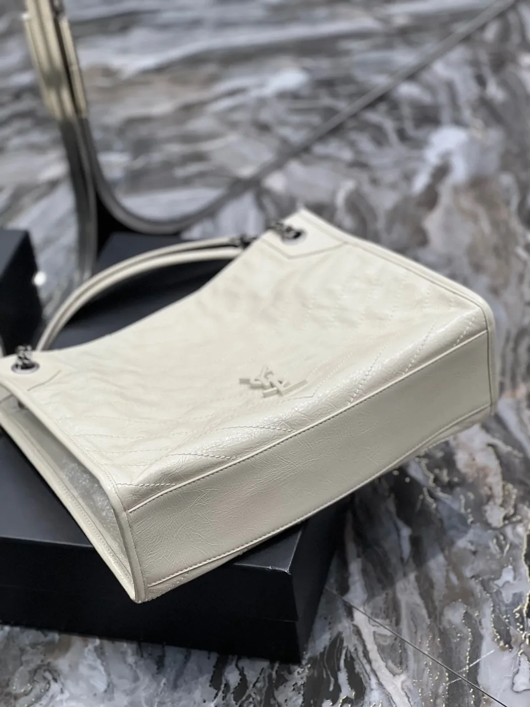 Saint Laurent Niki Shopping Medium Tote Bag in White Silver Hardware
