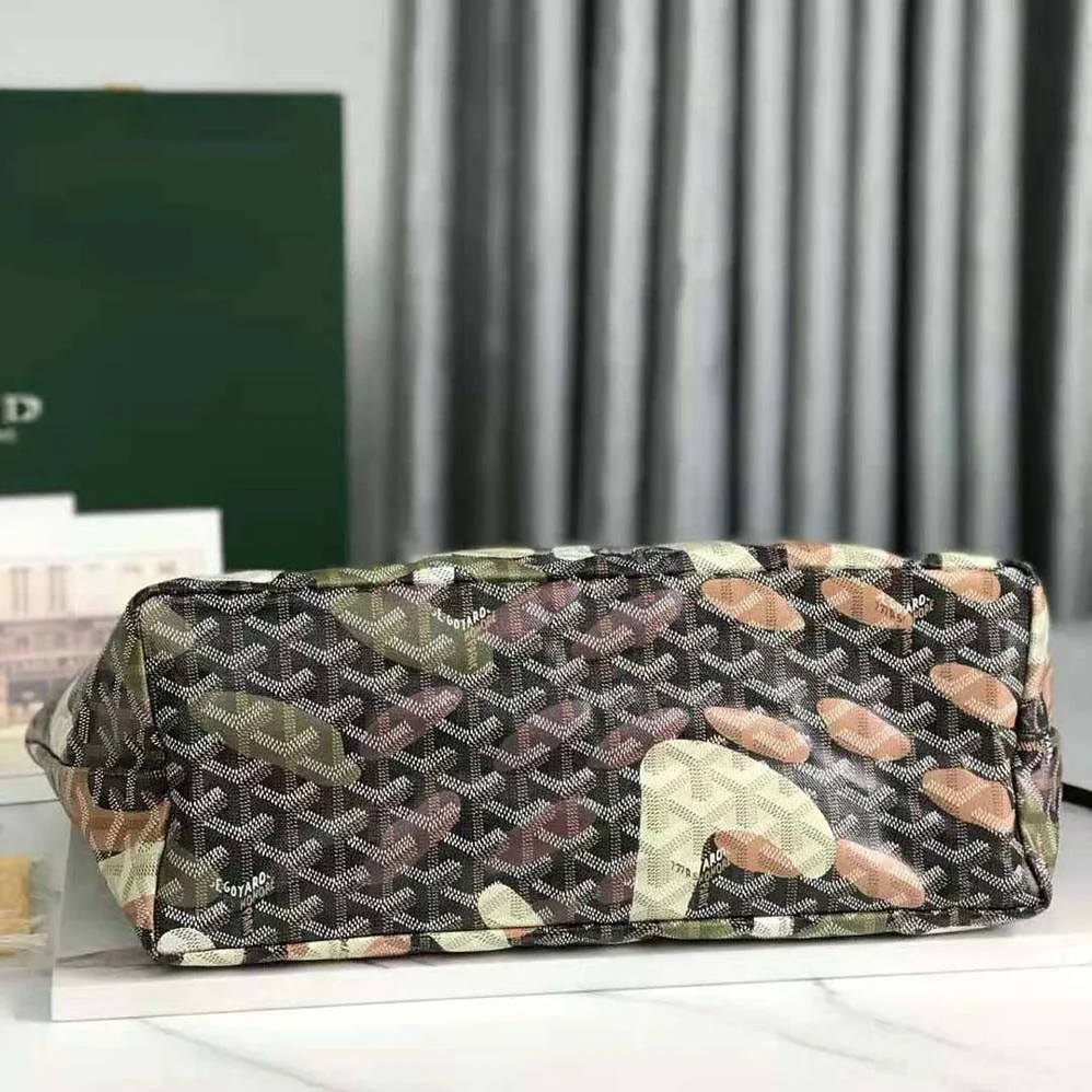 Goyard Saint Louis PM Bag Lettres Camouflage for Women in Green