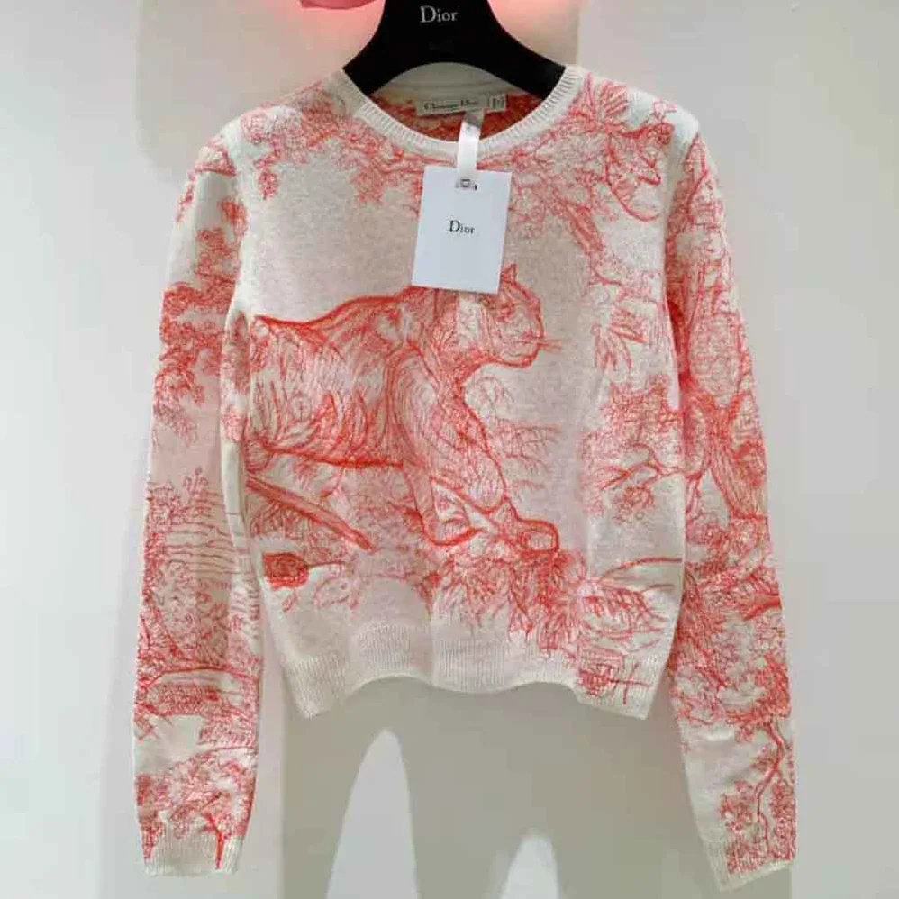 Dior Chez Moi Embroidered Sweater Peony Pink Technical Cashmere Knit for Women Dior Chez Moi Embroidered Sweater Peony Pink Technical Cashmere Knit for Women
