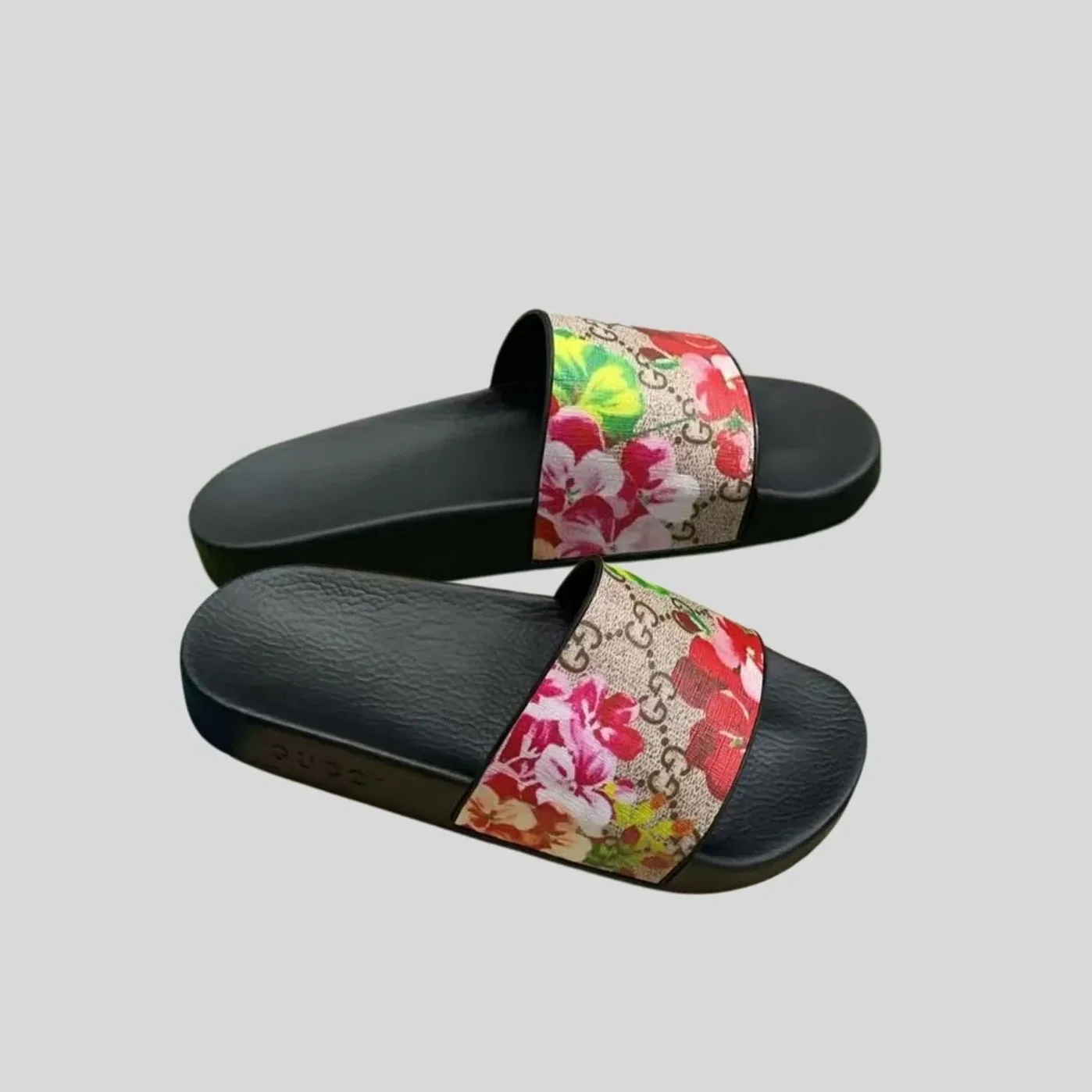 Gucci Blooms Supreme Floral Slide Sandal Black