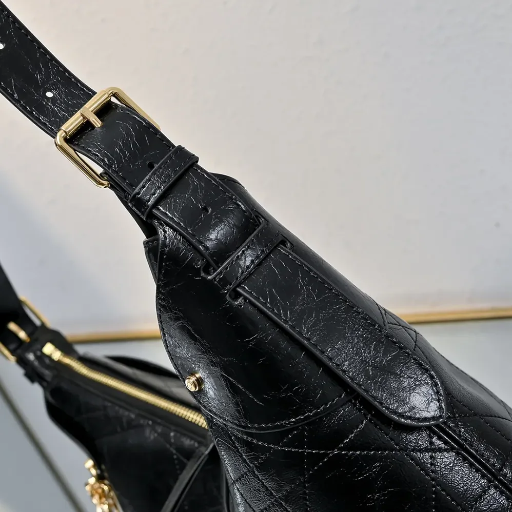 Dior Medium Dior Voyage Bag Black Flat Macrocannage Grained Calfskin for Women Dior Medium Dior Voyage Bag Black Flat Macrocannage Grained Calfskin for Women