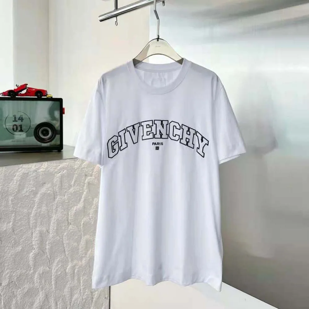 Givenchy T-shirt in GIVENCHY College Embroidered Jersey for Women in White Givenchy T-shirt in GIVENCHY College Embroidered Jersey for Women in White