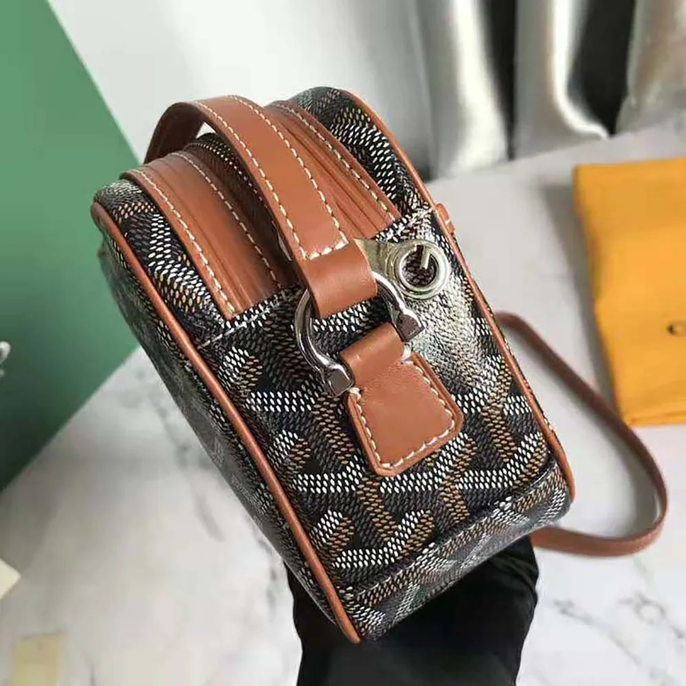 Goyard Cap-vert Pm Bag for Unisex in Brown Goyard Cap-vert Pm Bag for Unisex in Brown