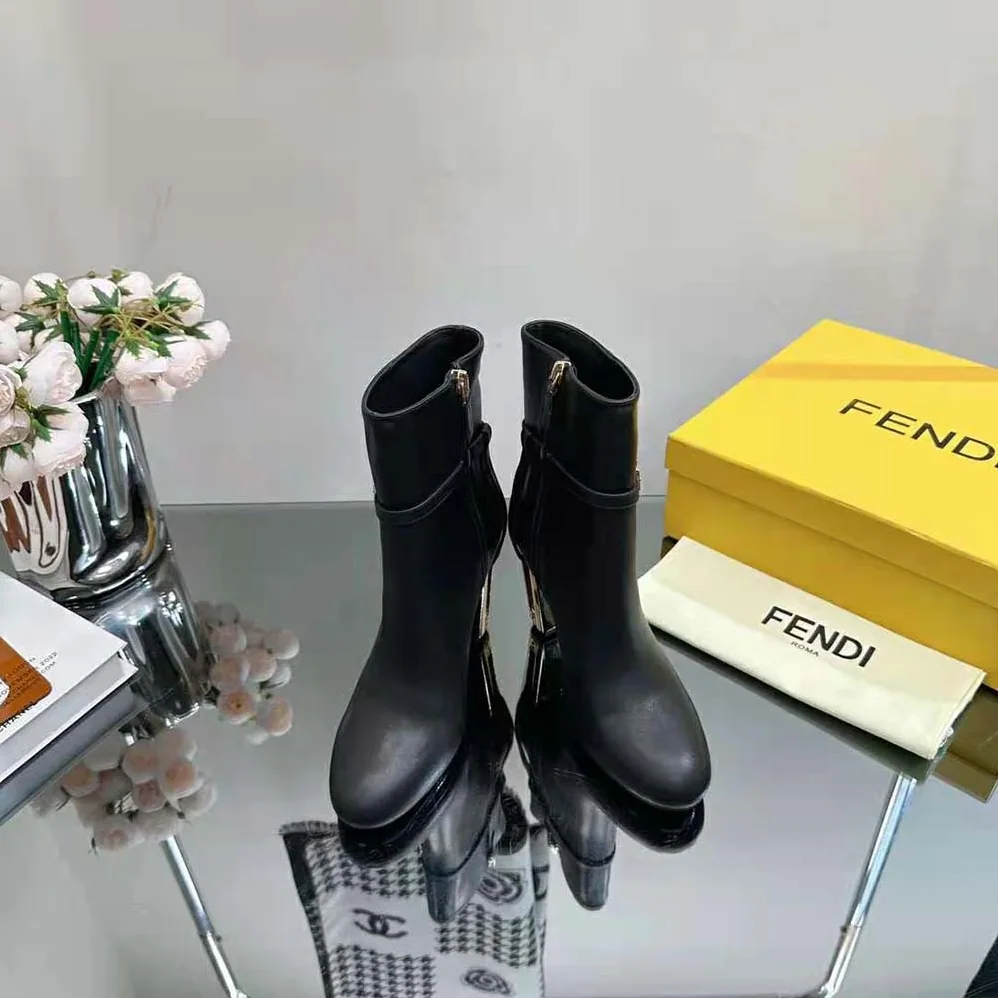 Fendi Delfina Black Leather High for Women in heeled Ankle Boots Fendi Delfina Black Leather High for Women in heeled Ankle Boots