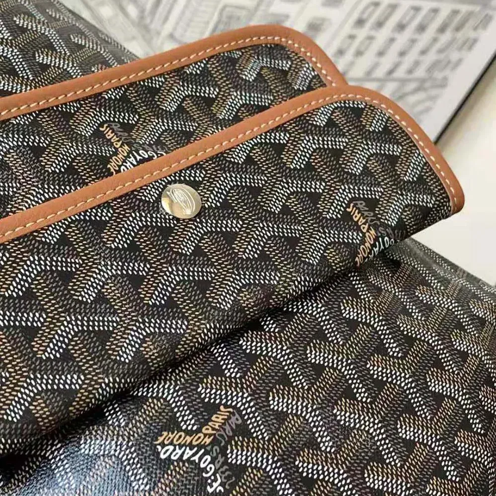 Goyard Bohème Hobo Bag for Unisex in Tan Goyard Bohème Hobo Bag for Unisex in Tan