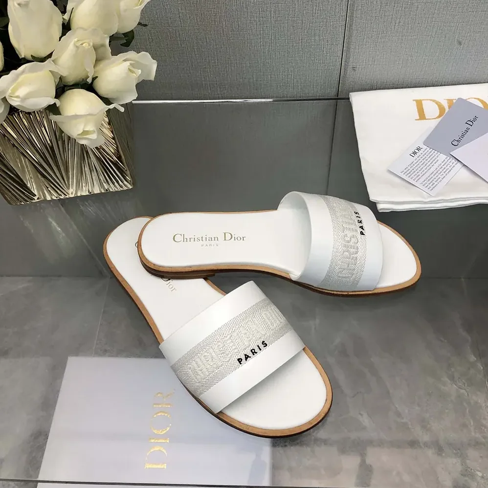 Dior Dway Slide White Calfskin and Embroidered Cotton for Women Dior Dway Slide White Calfskin and Embroidered Cotton for Women