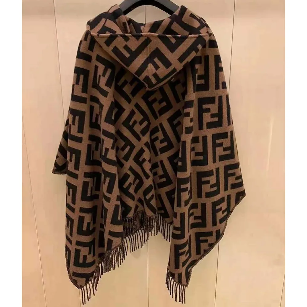 Fendi Brown Cashmere Poncho with Hood and Maxi Pockets on the front for Women Fendi Brown Cashmere Poncho with Hood and Maxi Pockets on the front for Women
